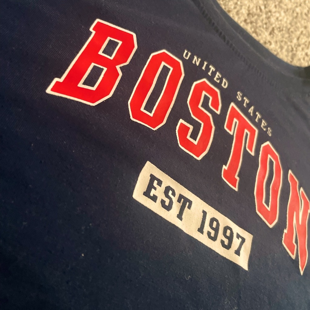 SHEIN Navy Blue Boston Cropped Tee Size Medium